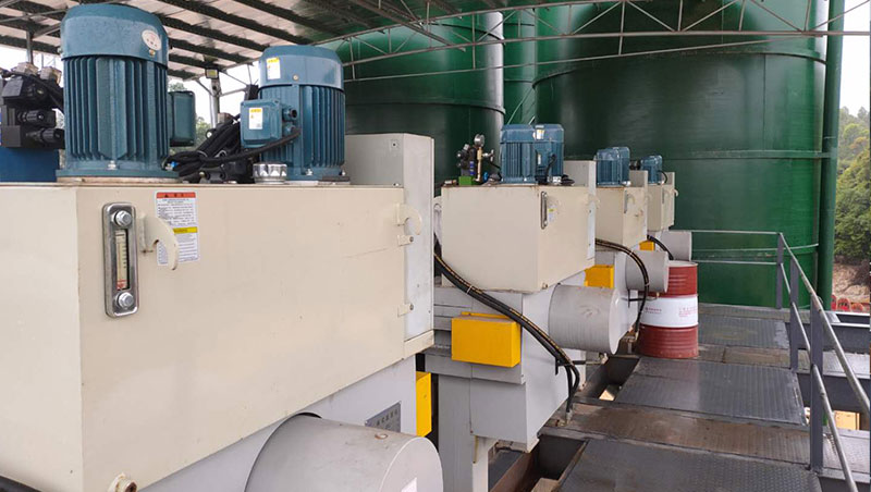 廂式板框壓濾機(jī) 廂式板框壓濾機(jī)